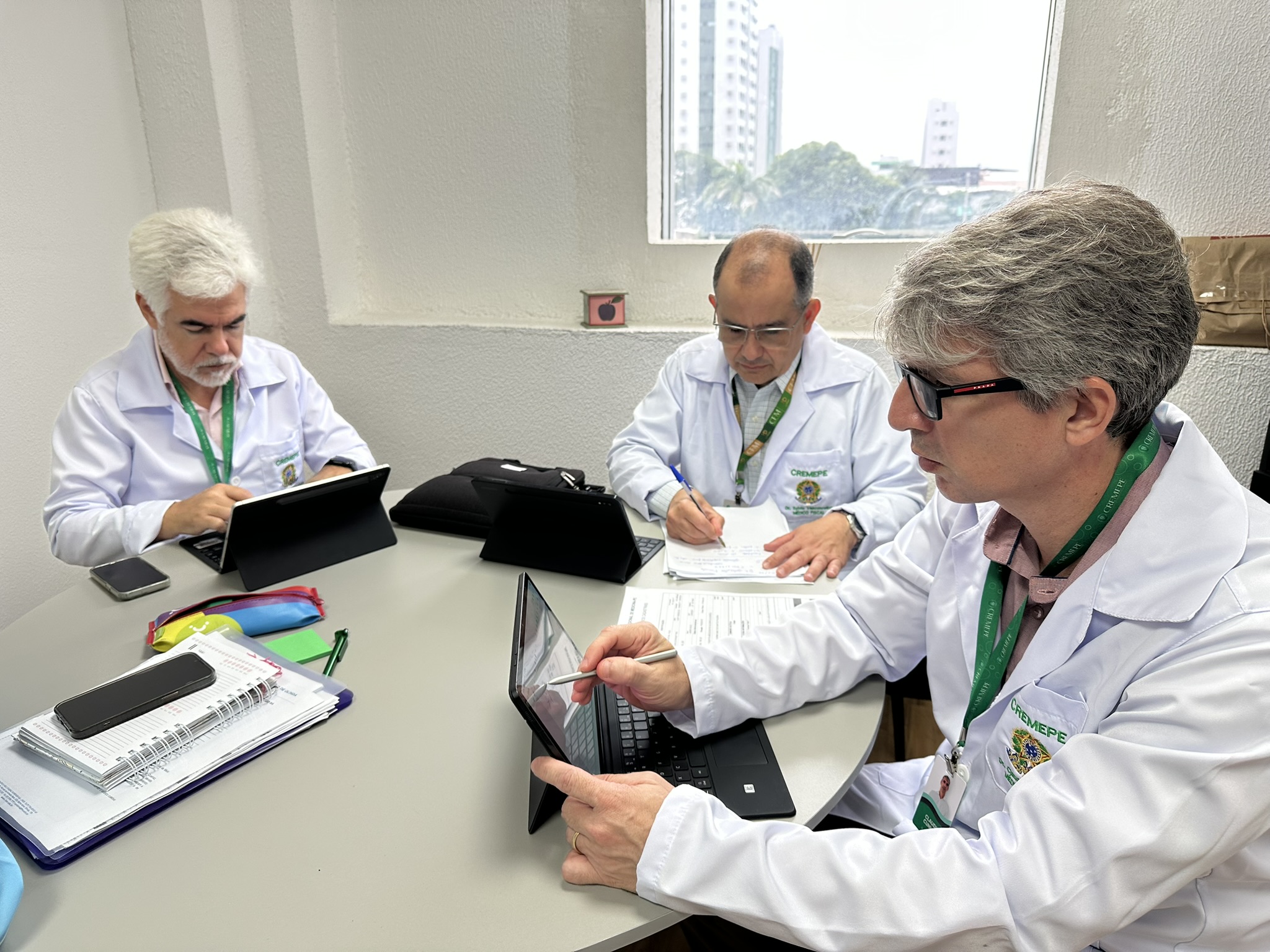 Cremepe realiza vistoria na Faculdade de Medicina de Olinda com foco na prática médica